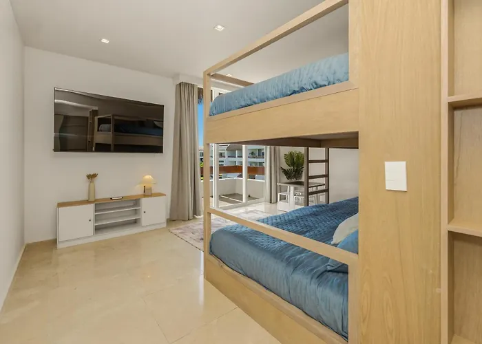 Luxury Penthouse With Oasis Private Rooftop Cozumel