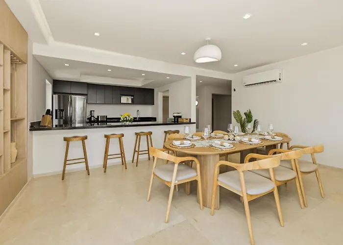 Apartment Luxury Penthouse With Oasis Private Rooftop Cozumel