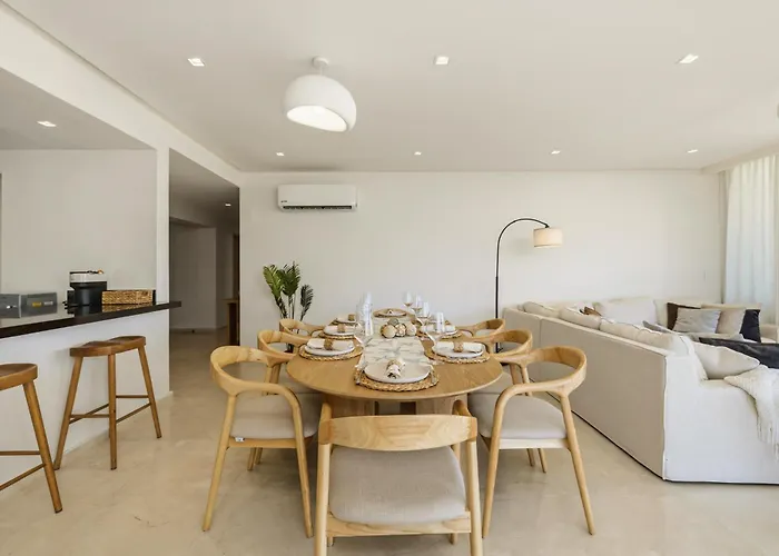 Apartment Luxury Penthouse With Oasis Private Rooftop *