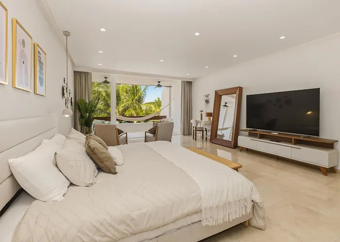 Apartment Luxury Penthouse With Oasis Private Rooftop Cozumel
